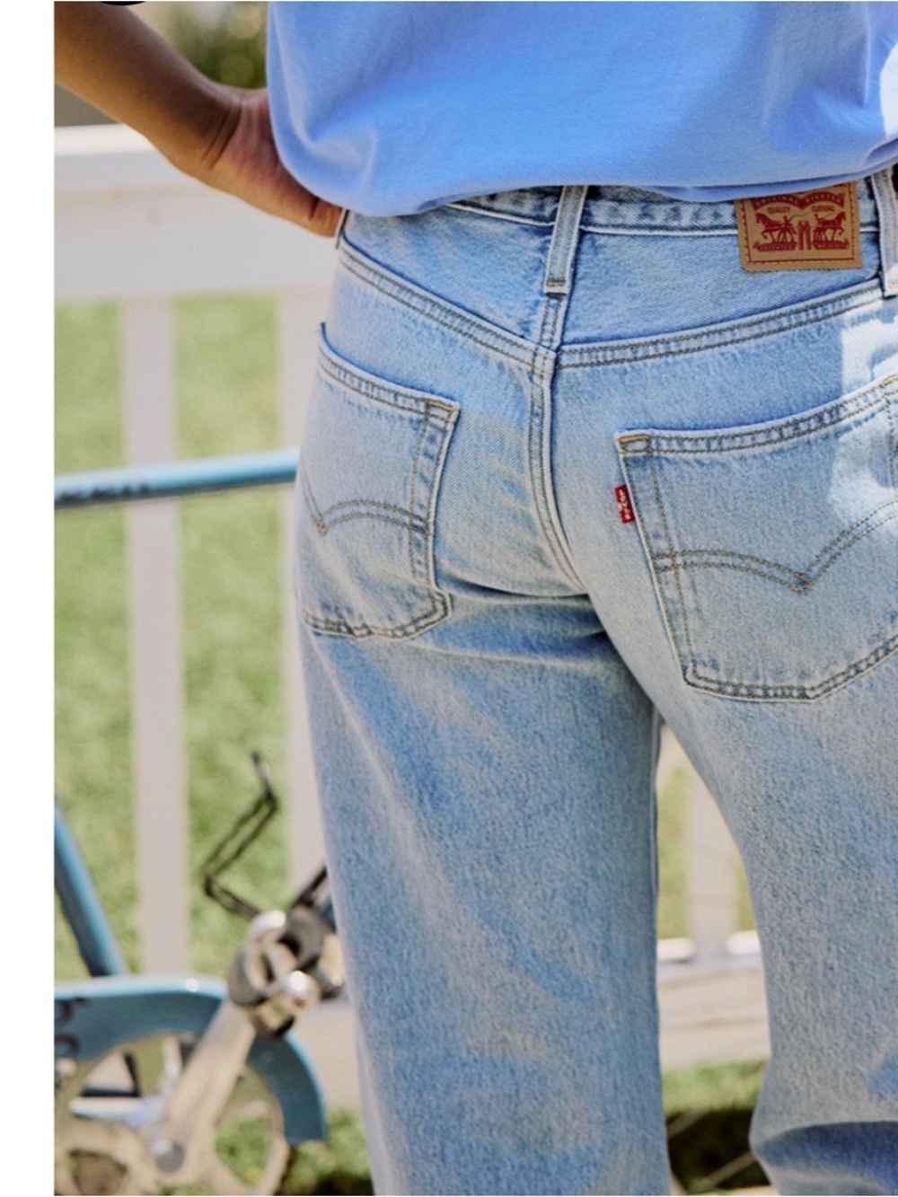 Levi’s ‘94 Baggy mid rise straight leg cotton jeans 30x30 $69 NWT Silver Tab